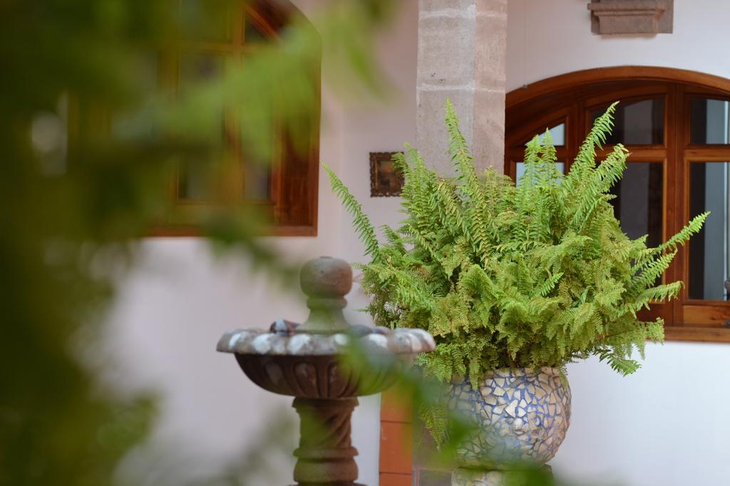 Hotel Casa Catalina ซานหลุยส์โปโตซิ ภายนอก รูปภาพ